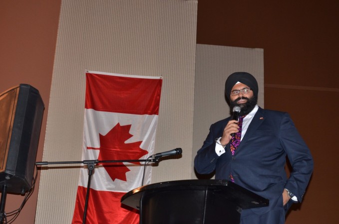 e063cd_8fa1d2597b754b719f08408021f73373